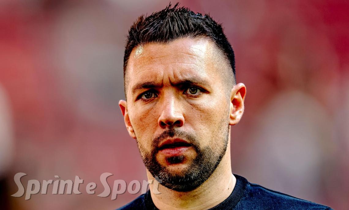 A soli 36 anni ha allenato in 5 paesi diversi e non ha paura di nessuno: dopo una grande delusione è già di nuovo in pista