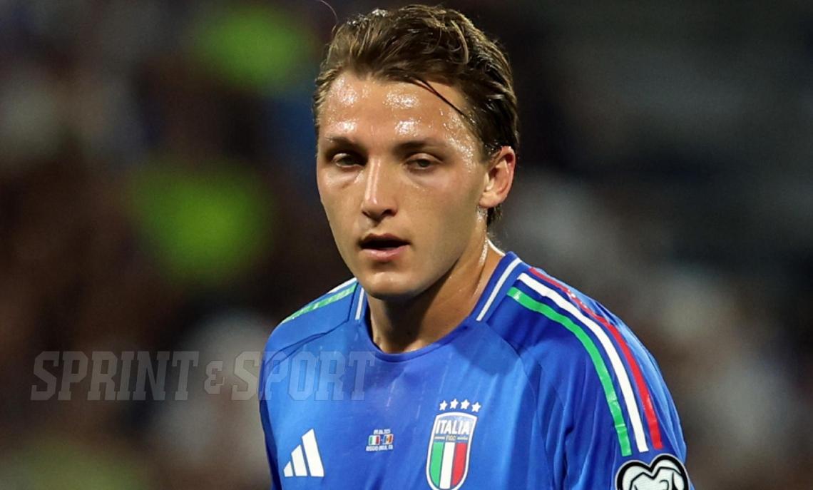 L'attaccante della Nazionale dice sì ai soldi e si allontana dal calcio che conta: 20 milioni a stagione e 60 al suo club