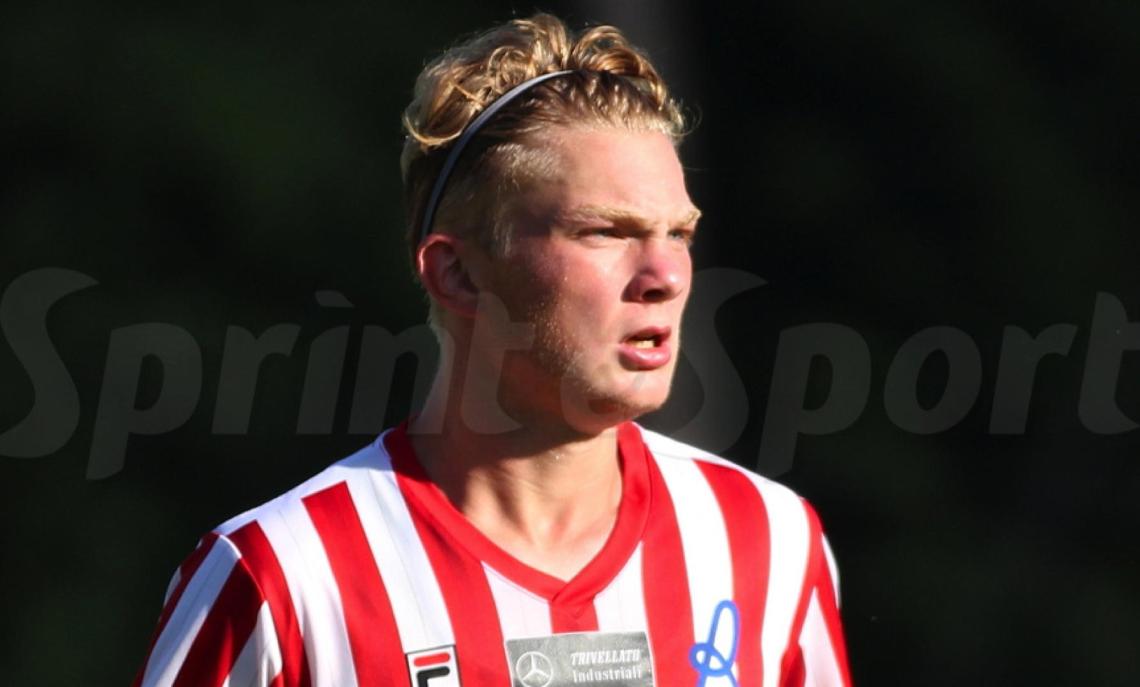 Lorenzo Imbevaro: il nuovo talento del centrocampo dell'Unione La Rocca Altavilla