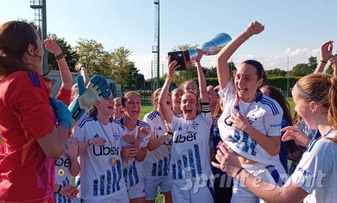 Under 19 femminile Como &bull;