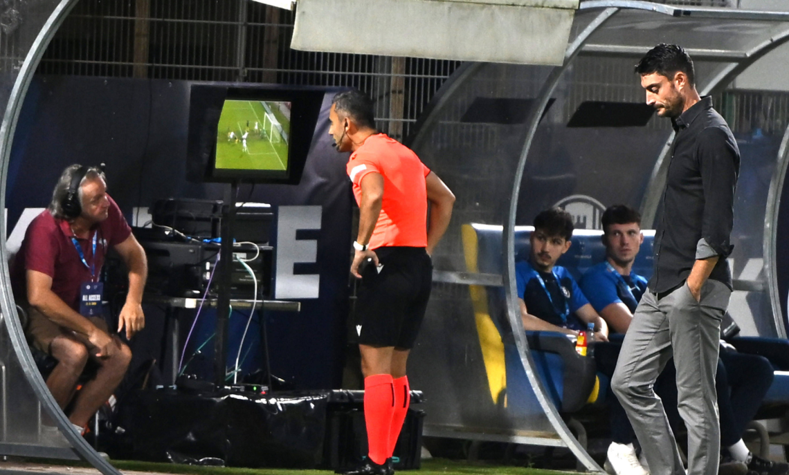 Football Video Support: cos’è, come funziona e perché (non) è il VAR
