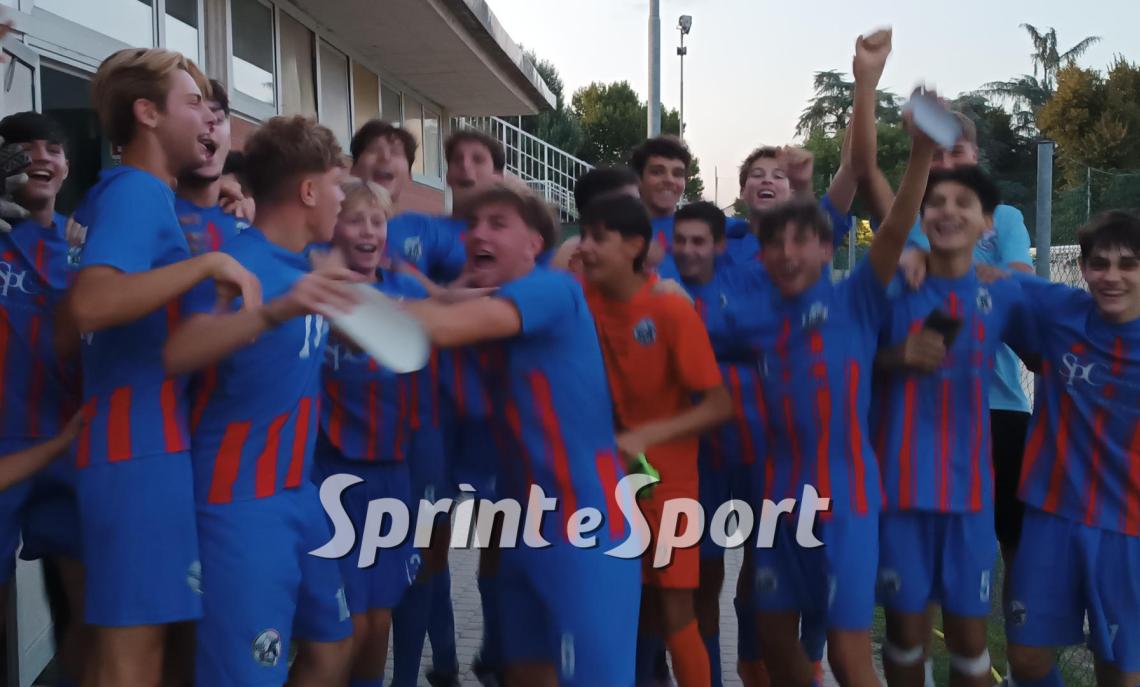 La festa dell'Atletico CBL per il passaggio alla fase semifinale