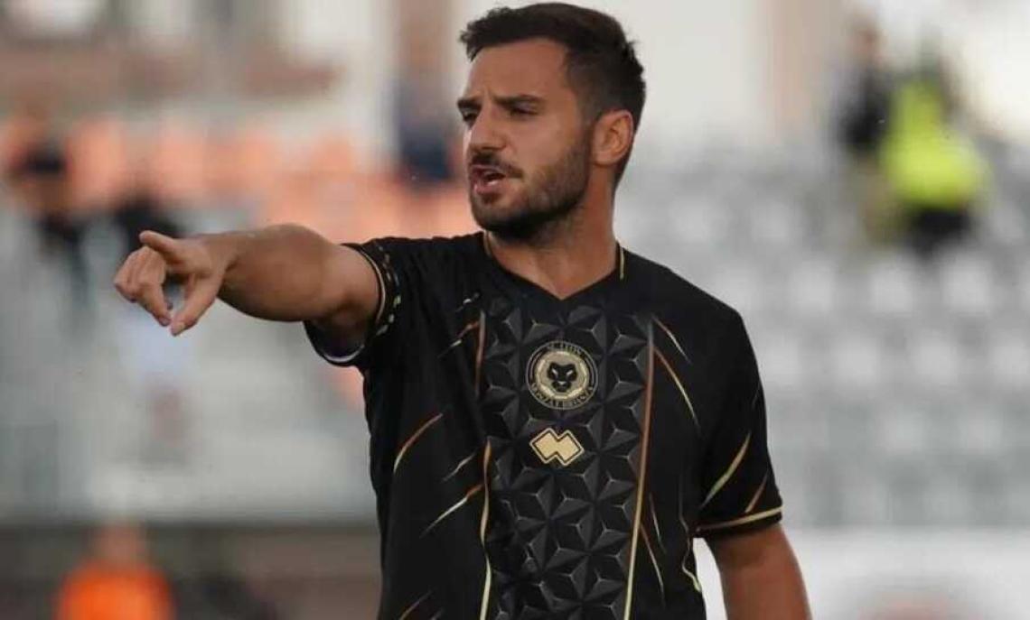 I miracoli del portiere e qualche occasione di troppo sprecata: ai padroni di casa non riesce l'impresa contro la super favorita