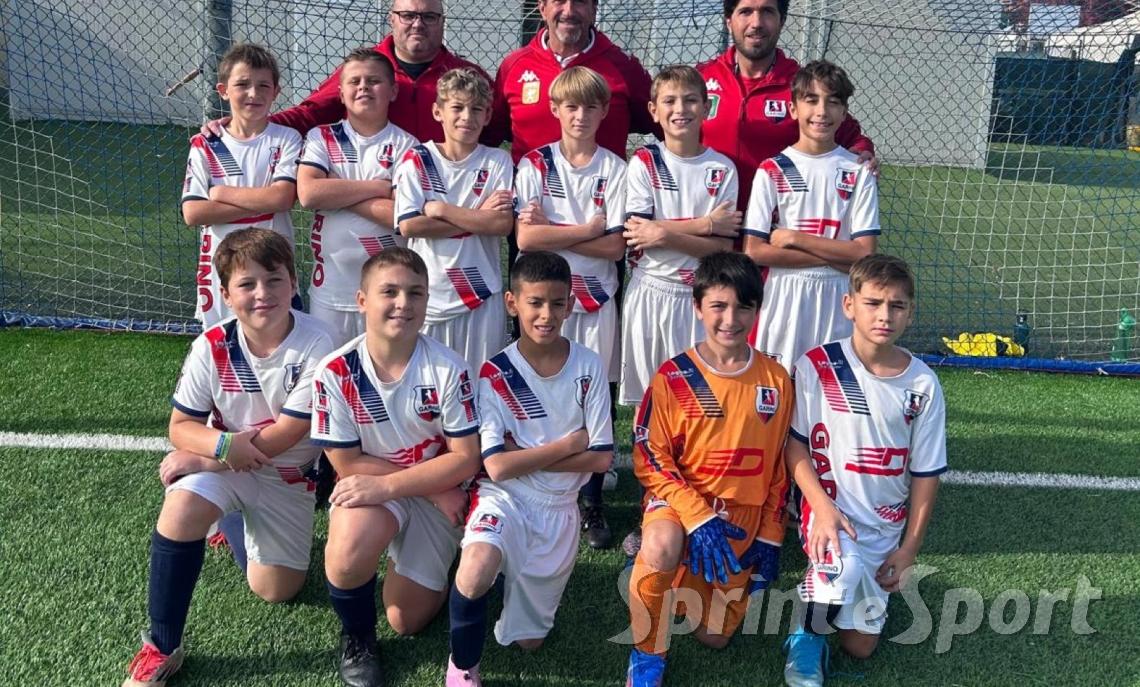 Divertimento e tecnica per il gruppo rossobl&ugrave;: cos&igrave; si punta alla vetta