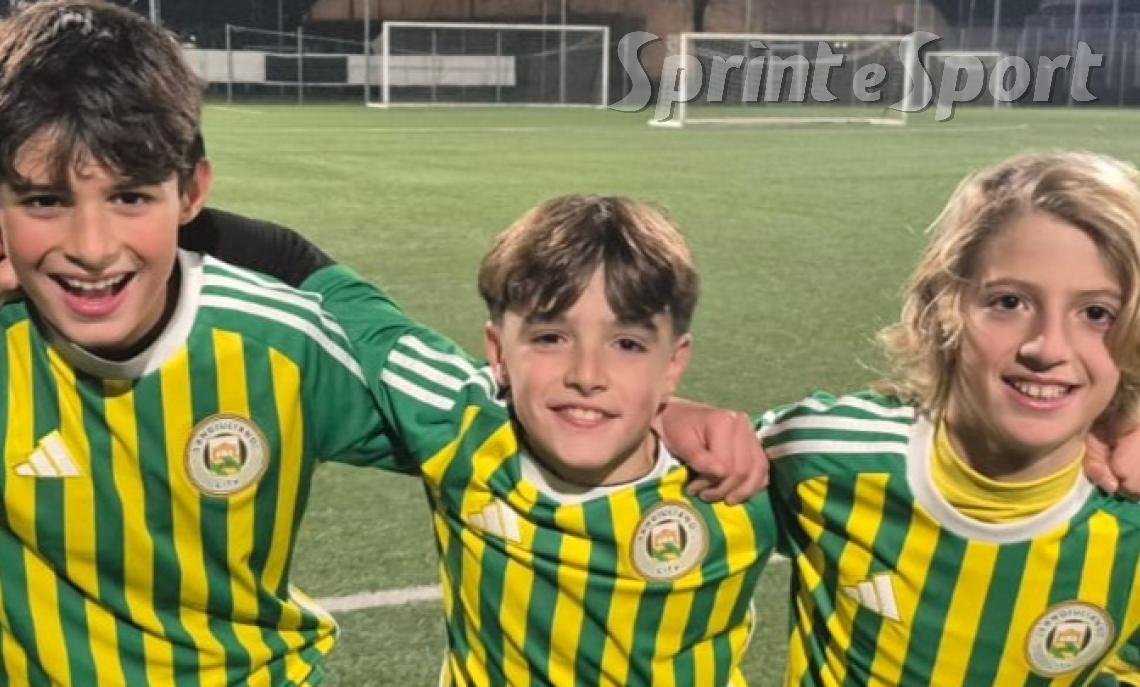 ESORDIENTI B SANGIULIANO CITY •Sangiuliano City