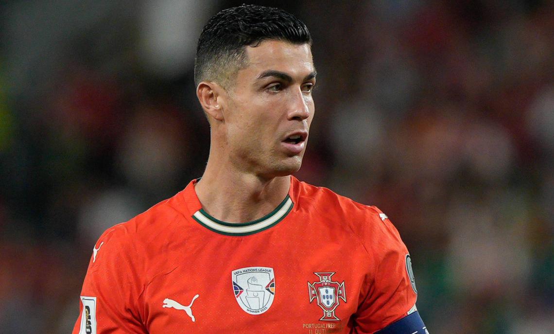 CR7 in mutande fa impazzire il web (e Musk): ecco come si costruisce un fisico spaziale a 40 anni