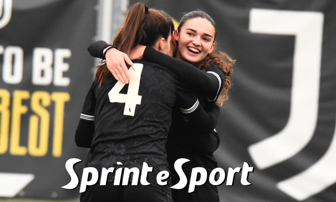 Primavera 1 Femminile, Juventus-Sassuolo 3-2: l'esultanza di Costanza Santarella e Maria Carvajal