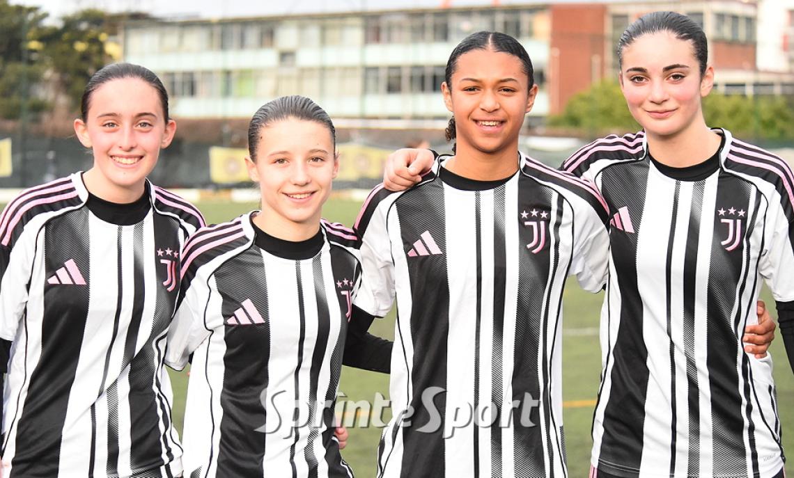 UNDER 15 FEMMINILE, Torino - Juventus 0-5, in foto Letizia Colomba, Ludovica Grasso, Alice Maestri Narcisi e Alessia Tarolla (foto Cassar&agrave;)
