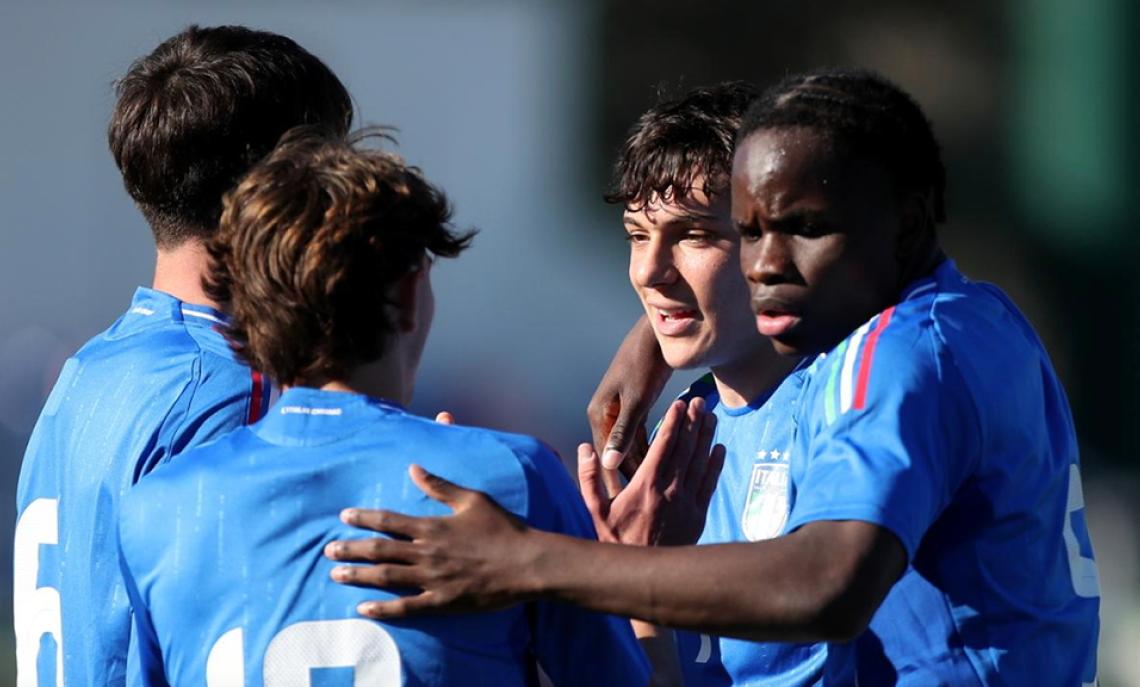 Italia, per un pelo! Un rigore all'ultimo secondo evita la sconfitta con la piccola Ucraina