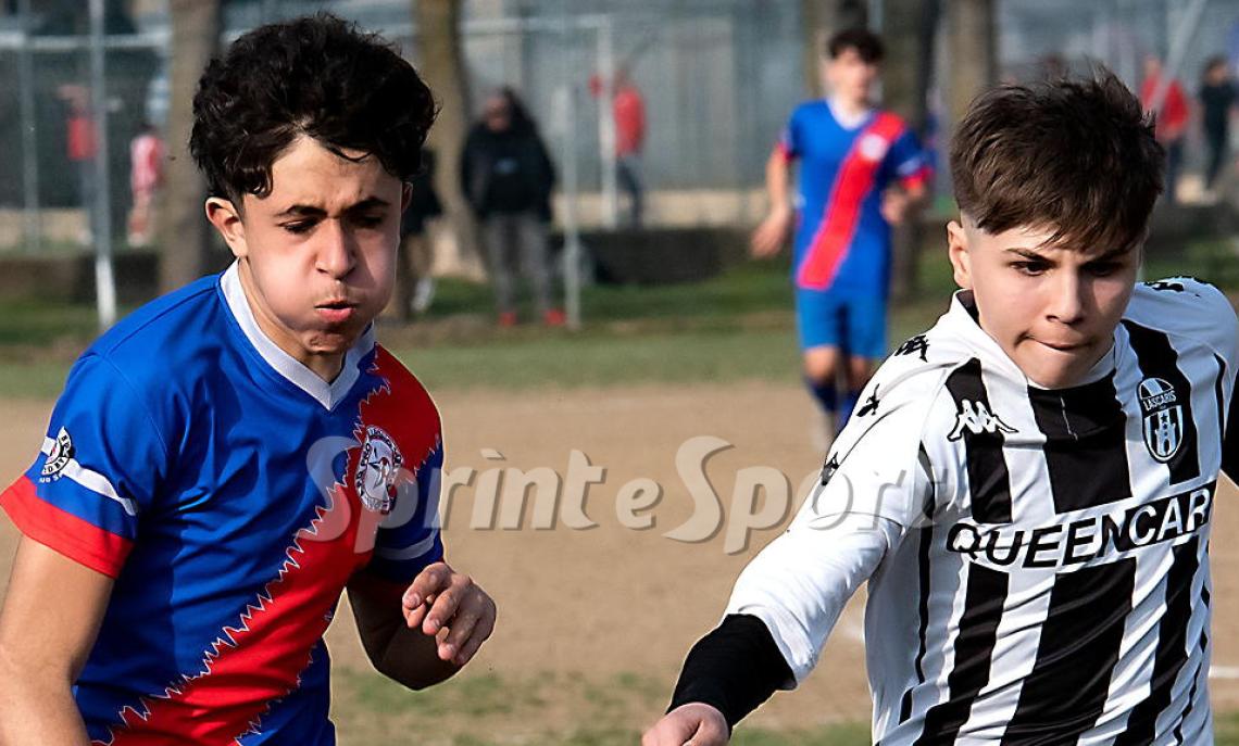 Regionali Piemonte Under 14 Girone C Pro Collegno-Academy Lascaris &bull; I bianconeri vincono l'importante scontro diretto per la salvezza (foto Luigi Bardella)