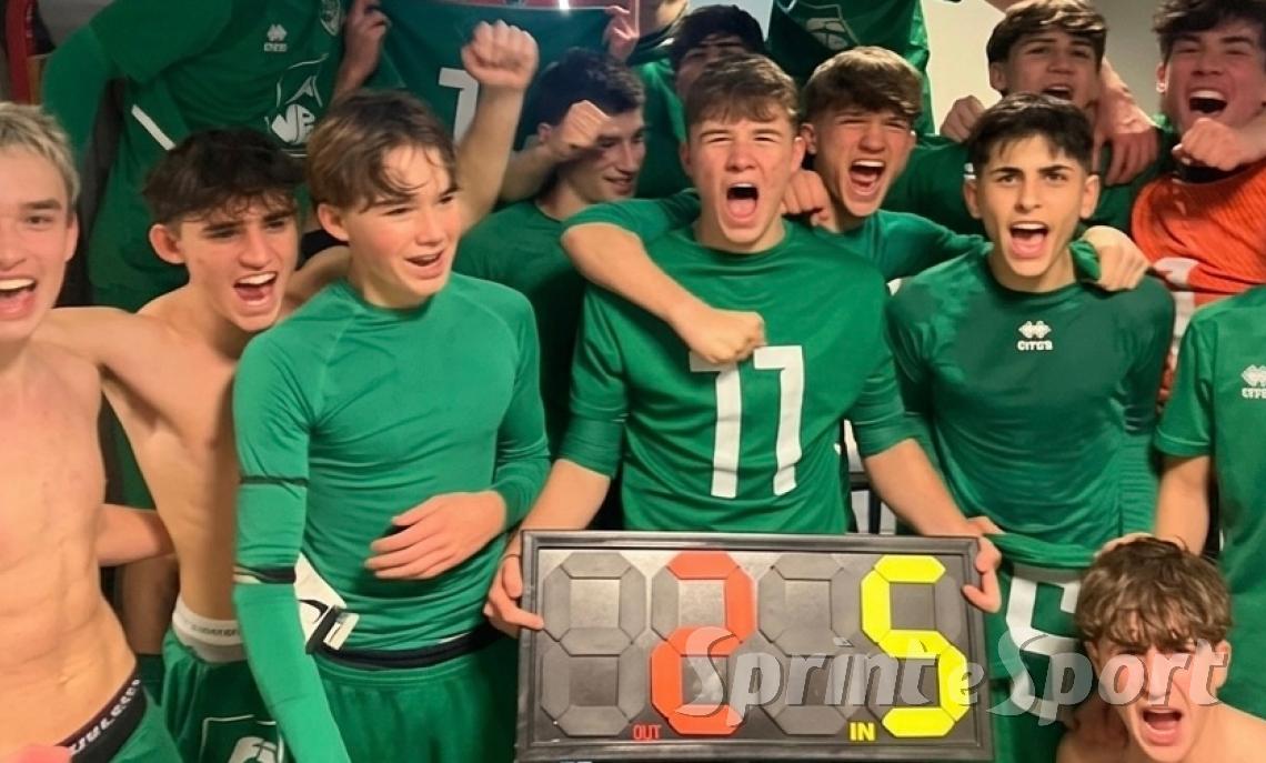 Cinque reti che valgono oro! I biancoverdi tengono aperta la corsa playoff dopo una prestazione straordinaria 