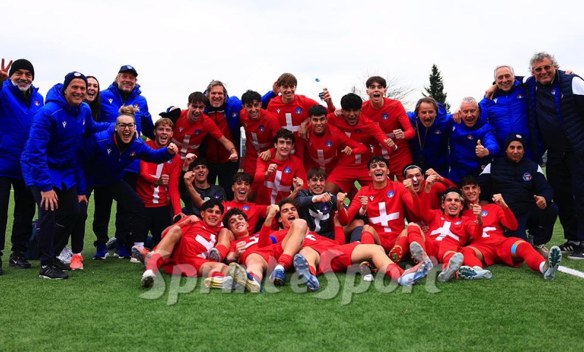 Rappresentative regionali e Torneo delle Regioni: il cuore del calcio dilettantistico italiano &bull; In foto Mattia Capogna e Emanuel di Francesco