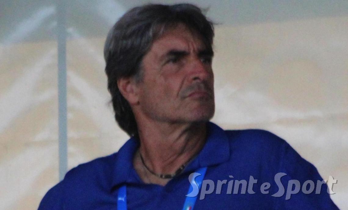 Il calcio si gioca, non si studia: piedi e non libri