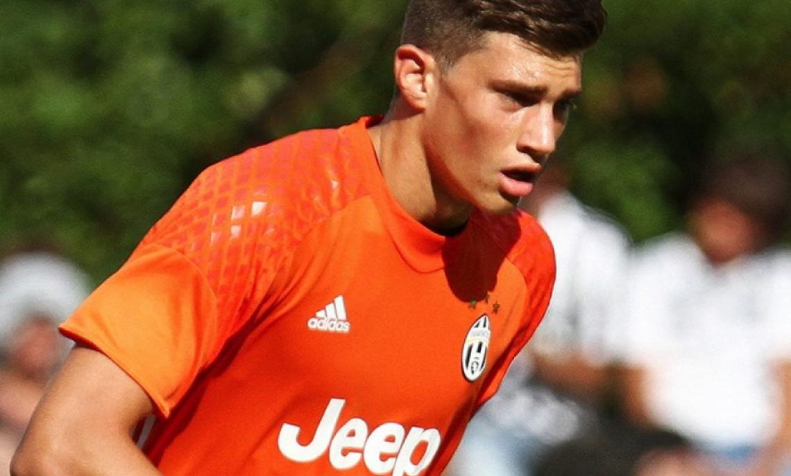 Mattia Del Favero, portiere della Juventus
