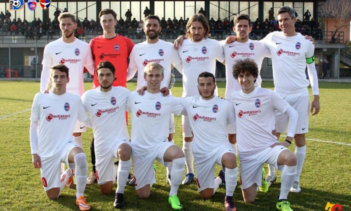 26239479_2048459808722302_658854943787911590_n