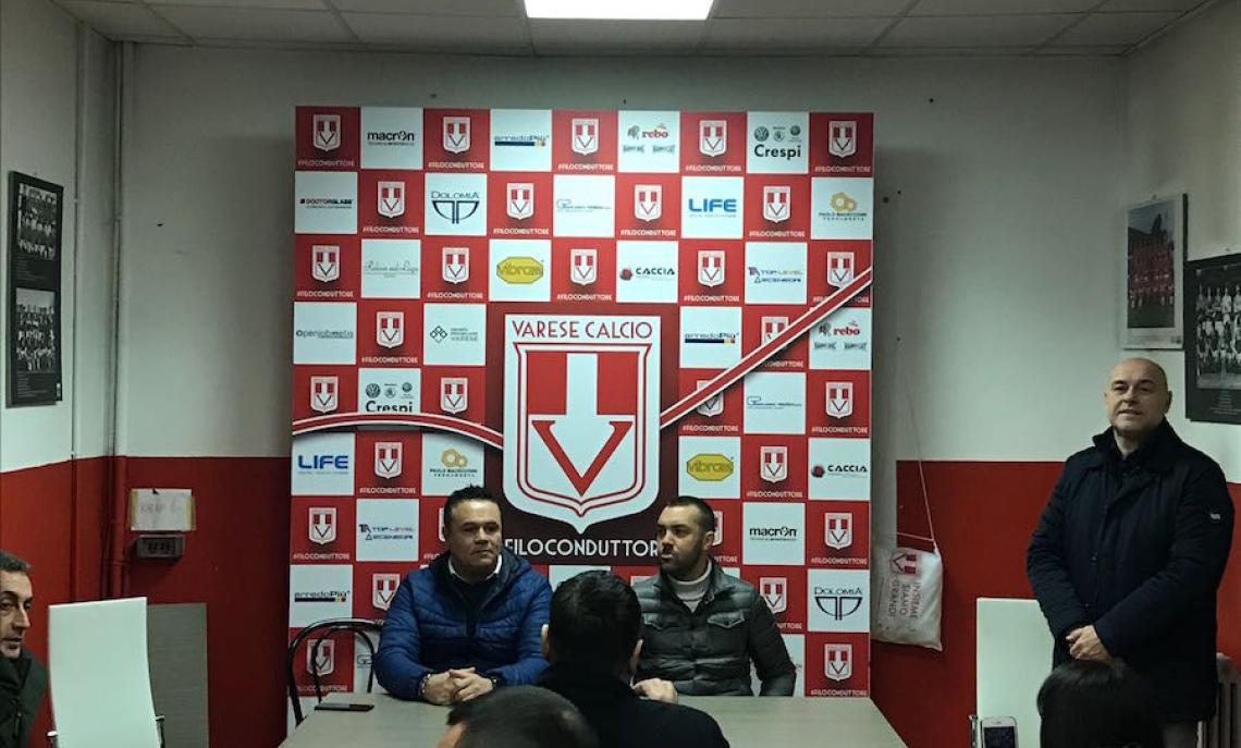 Conferenza stampa a Varese