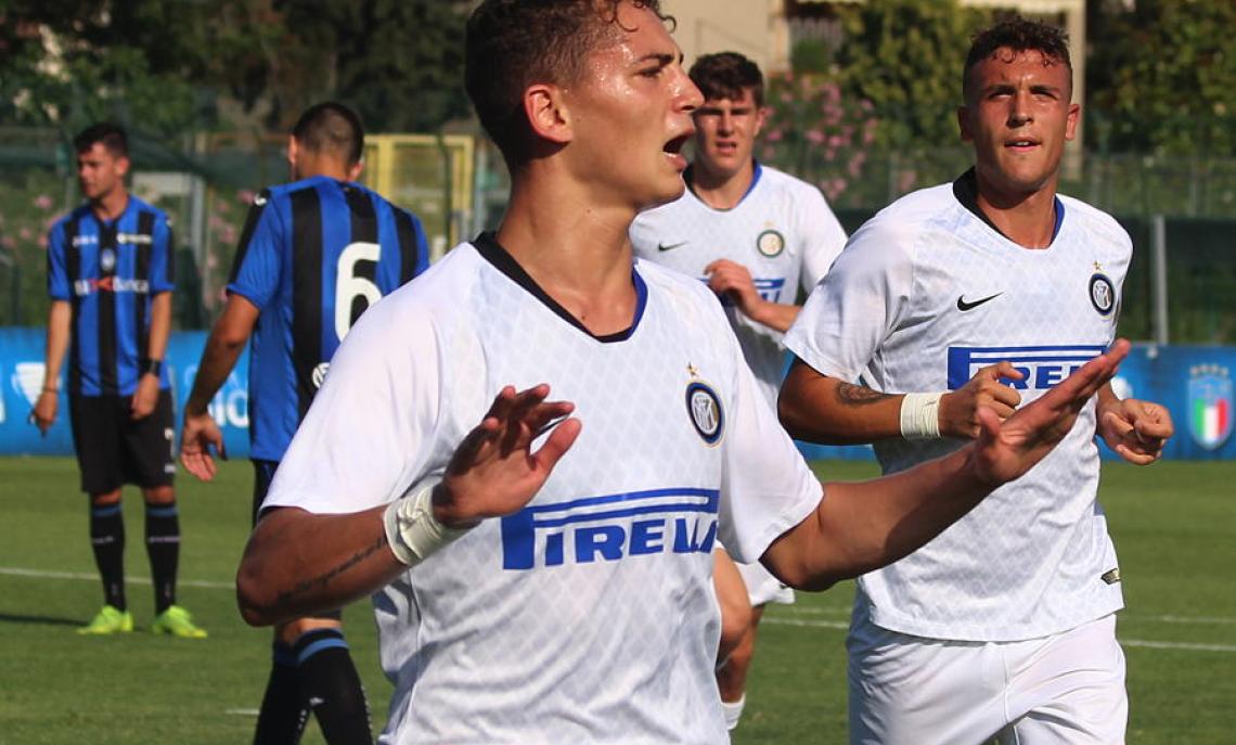 Sebastiano Esposito invita alla calma per Roma-Inter, tanto ci penser&agrave; lui come al solito