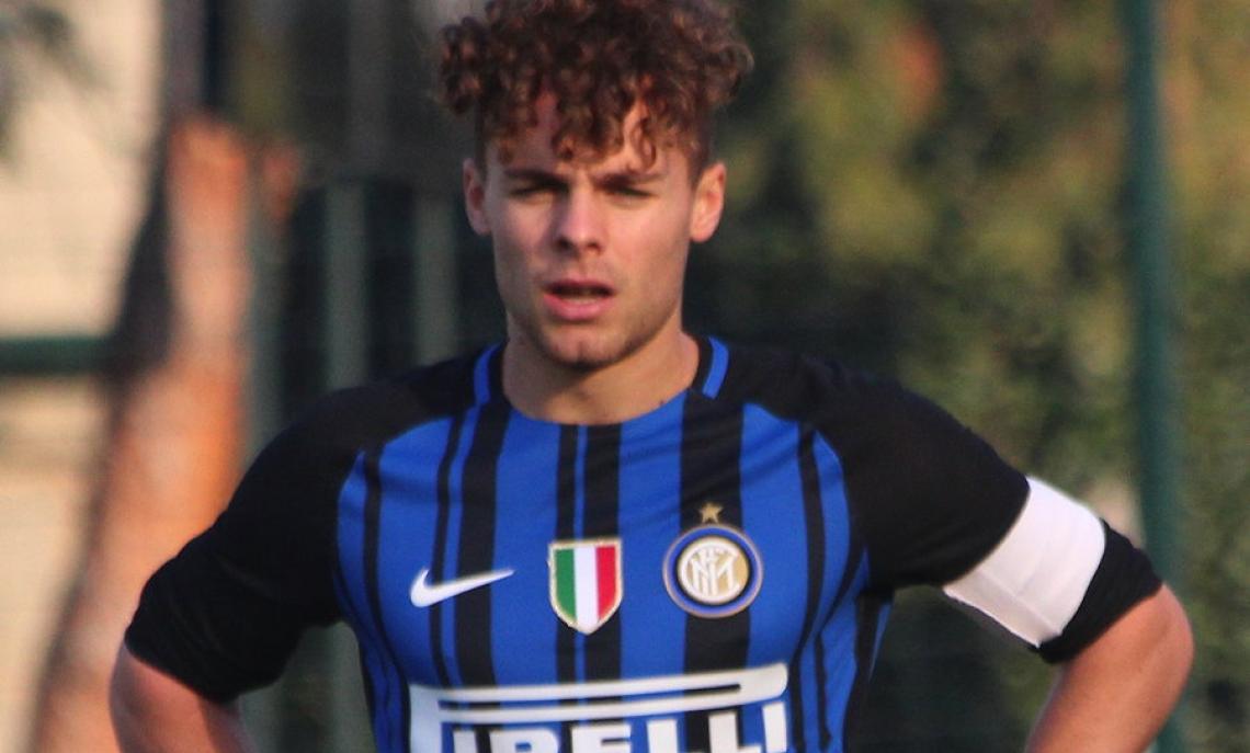 Edoardo Vergani, attaccante 2001 dell'Inter al centro del mercato