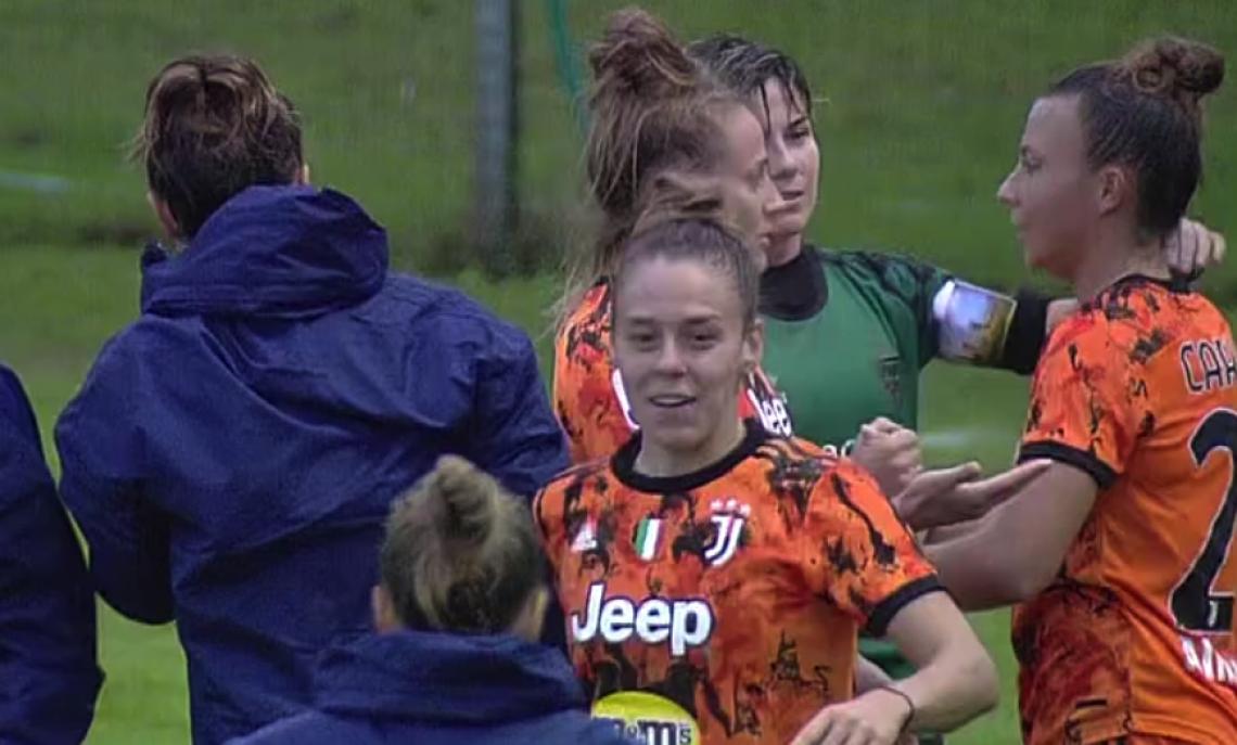 La Juve festeggia la vittoria