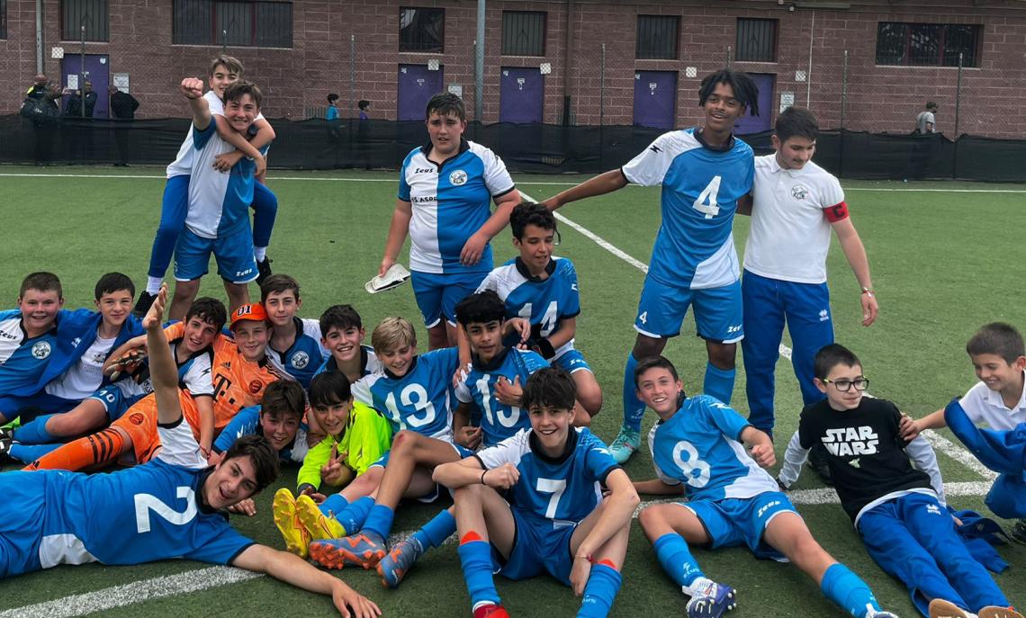 Non solo festa campionato, c'è anche  il miracoloso non-portiere sottoleva che si prende la scena