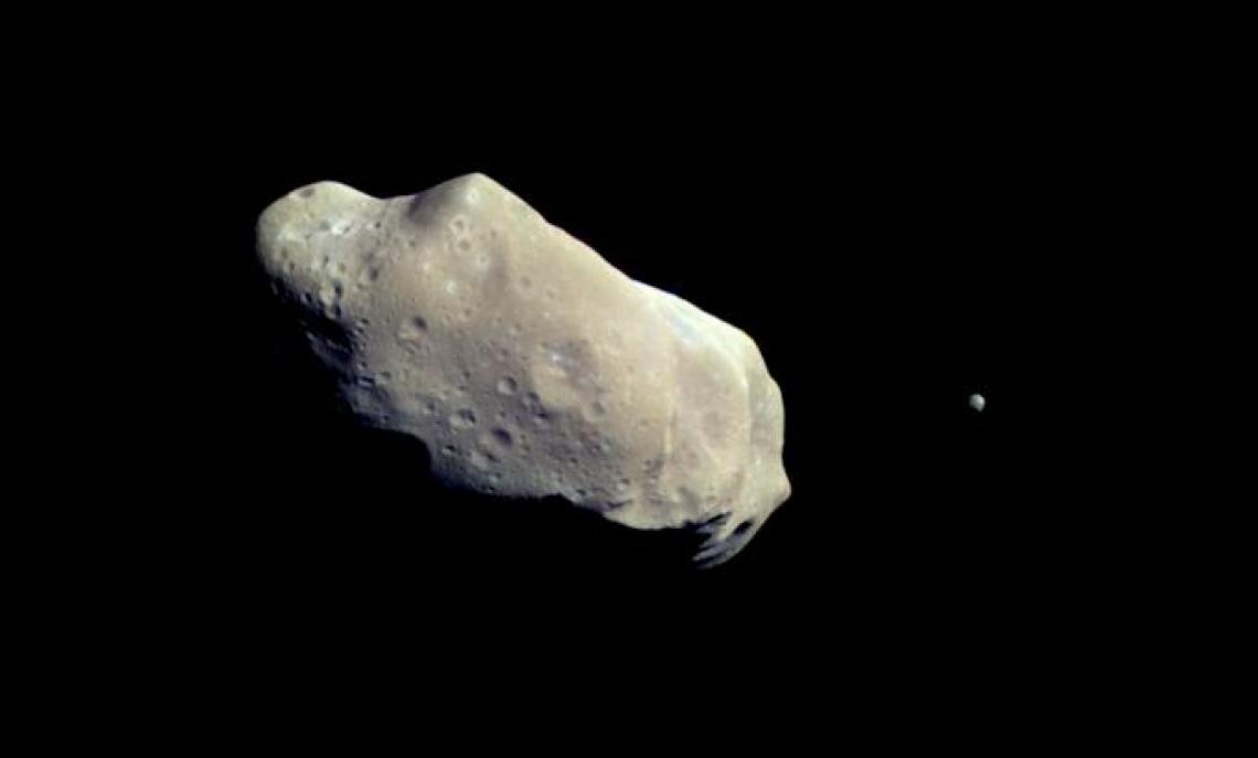 Apophis è un asteroide simile al qui raffigurato 243 Ida con il suo satellite Dattilo