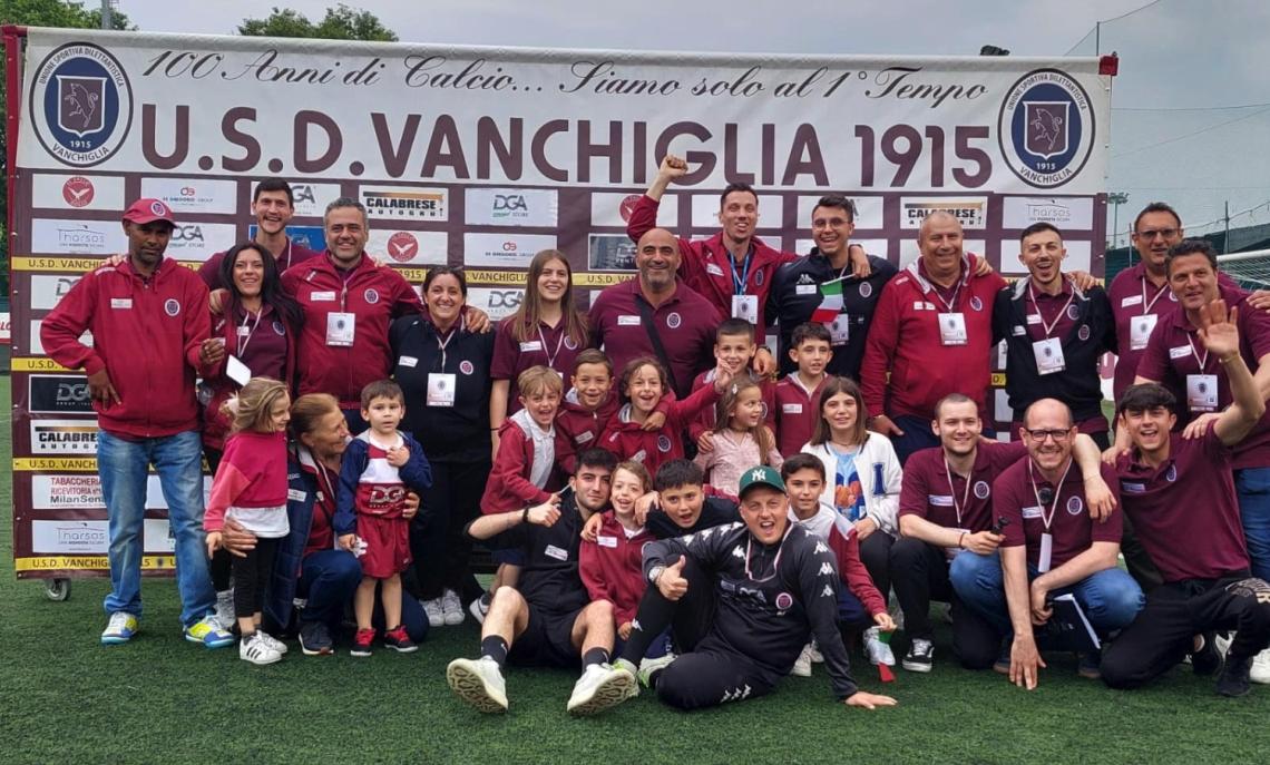 I granata di rifanno il look: obbiettivo ringiovanimento