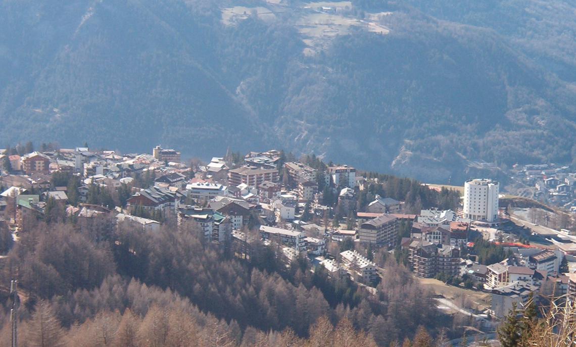 Sauze_d'Oulx_panorama