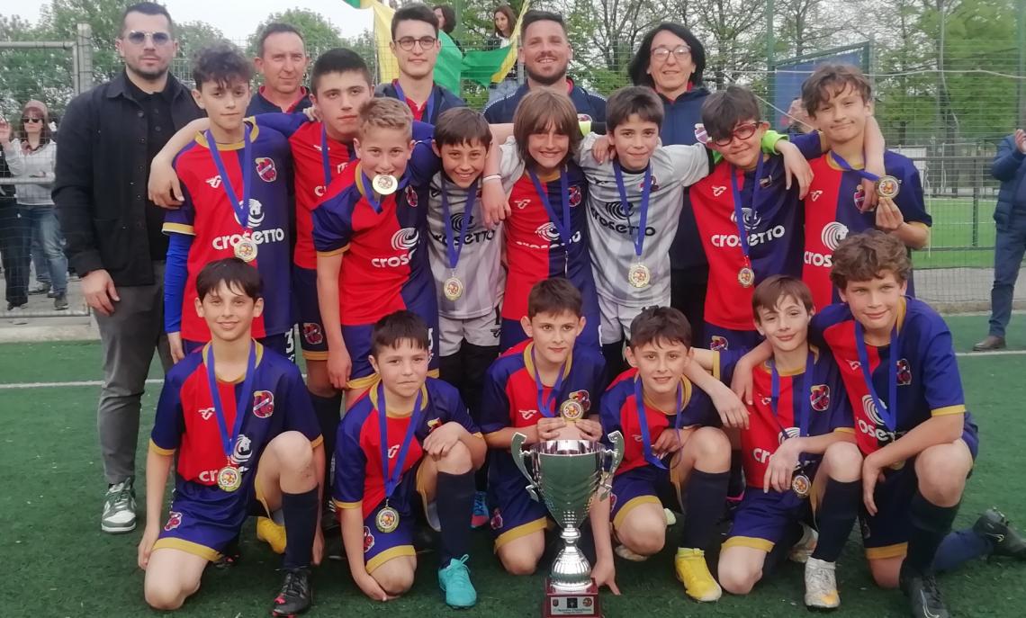 Pasquetta magica: finale pirotecnica e trionfo rossoblù