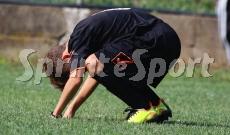 Sul 2-2, con un rigore contro, ritirano la squadra