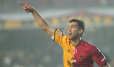 Dal Bosforo al volante: la seconda vita di Hakan Şükür