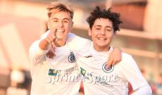 Under 14 Provinciali Torino Garino-Carmagnola 0-8: l'esultanza di Daniel Marino e Alessandro Di Benedetto 