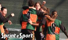Under 17 femminile, Cit Turin-Venaria 2-2: l'esultanza arancioverde per il gol di Alessia Guglielmino (foto Cassarà)