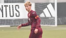 Il Torino batte la squadra dei 7 scudetti con un risultato roboante e sogna il primo posto!