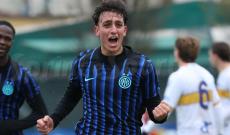 Tre gol in un tempo, quadruplo sorpasso e vetta agganciata: &egrave; un'Inter