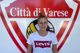 Lunardi frena la capolista, Varese polvere di stelle