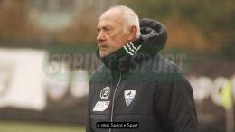 Porte girevoli in Via Bossoli tra Baci e Atletico