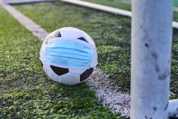 Calcio e Covid: Super Green Pass, regole e obblighi. E intanto arriva il ‘Return to play’ semplificato