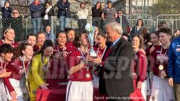 Capitan Gaya Musso alza la Coppa, il Toro &egrave; Campione