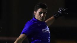 La porta è troppo bassa: la capolista non gioca