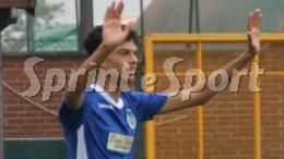 Fa meglio di Pirlo e Rivera: a 15 anni e 188 giorni debutta in prima squadra a testa altissima