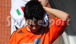 Rivoluzione nel calcio: addio alle rimesse laterali con le mani