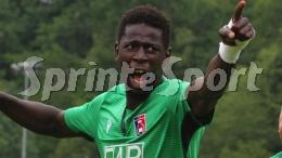 A 23 anni Re della Serie D, ora tenta di sfondare finalmente tra i Prof con il suo metro e 96 centimetri