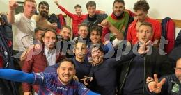 Rossoblù da batticuore: due rimonte epiche valgono il pareggio-qualificazione