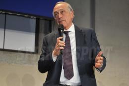 Presidenti, siete tutti in libertà vigilata, e a Como via ai controlli