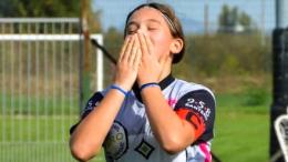 Gioca a centrocampo, ma segna più di un'attaccante