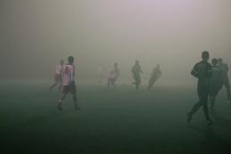 Una finale assurda: avanti 6-0 nel nebbione, ma la partita è sospesa per "pioggia di infortuni"