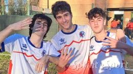 In dieci dalla mezz'ora, schiantano la seconda con un 4-0