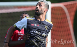 600 chilometri per giocare 12 minuti: vittoria e impresa nella partita ‘più corta’ e importante della storia