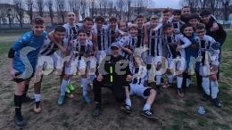 Bianconeri e granata: il trono è tutto vostro