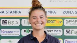 La prima donna nella storia ad allenare una squadra maschile nei Regionali: ha 32 anni e ha studiato al Barcellona